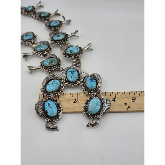 Early Navajo Indian KINGMAN Turquoise Sterling Silver Squash Blossom Necklace - Picture 13 of 16